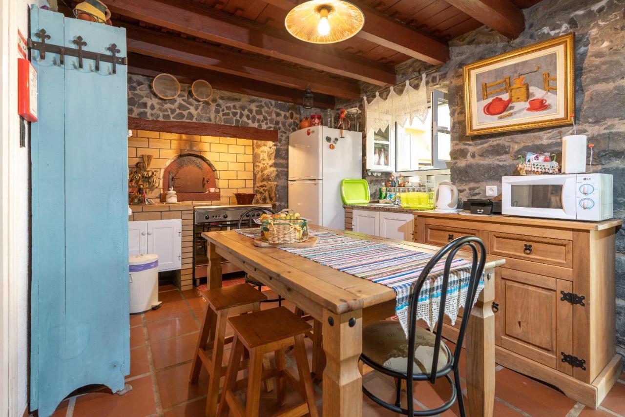 Cyane & Vigo'S Cottage, Caminho Do Massapez, N.º40 Arco da Calheta  Eksteriør bilde