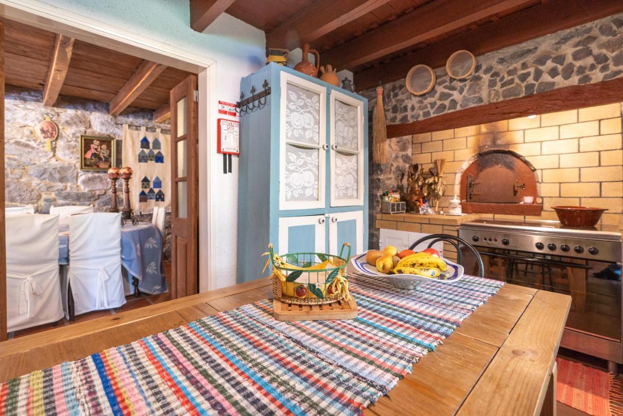 Cyane & Vigo'S Cottage, Caminho Do Massapez, N.º40 Arco da Calheta  Eksteriør bilde